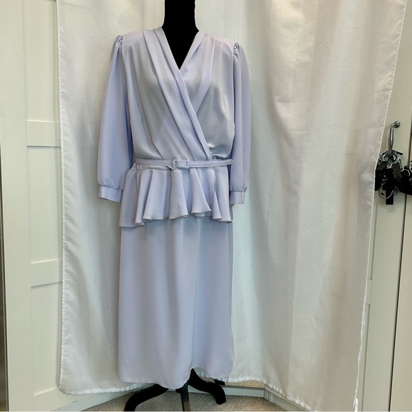 FORGOTTEN Women vintage light pastel lilac purple ruffle peplum dress sz 16.5 - Picture 2 of 11